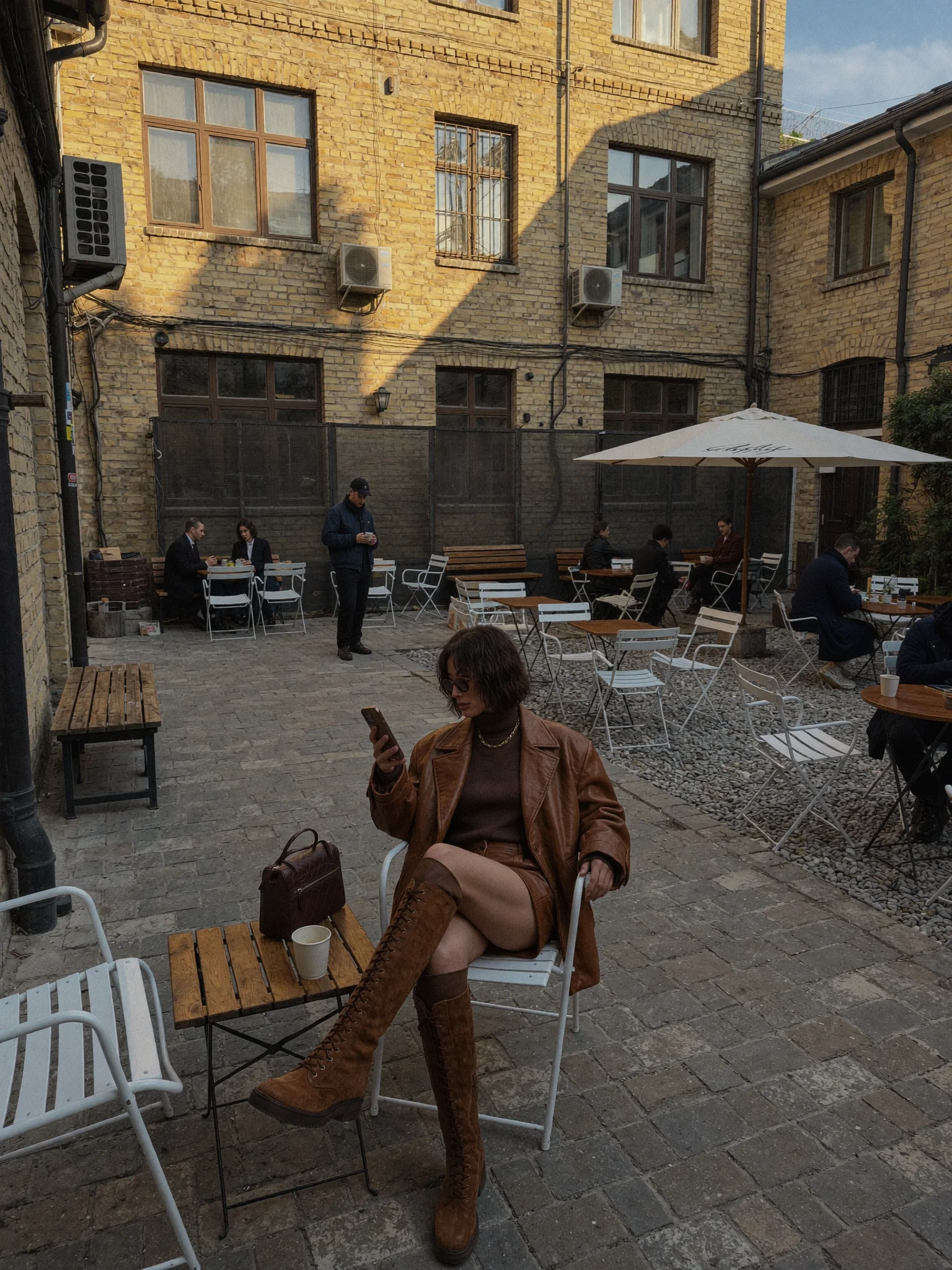 Urban courtyard cafe lifestyle prompt