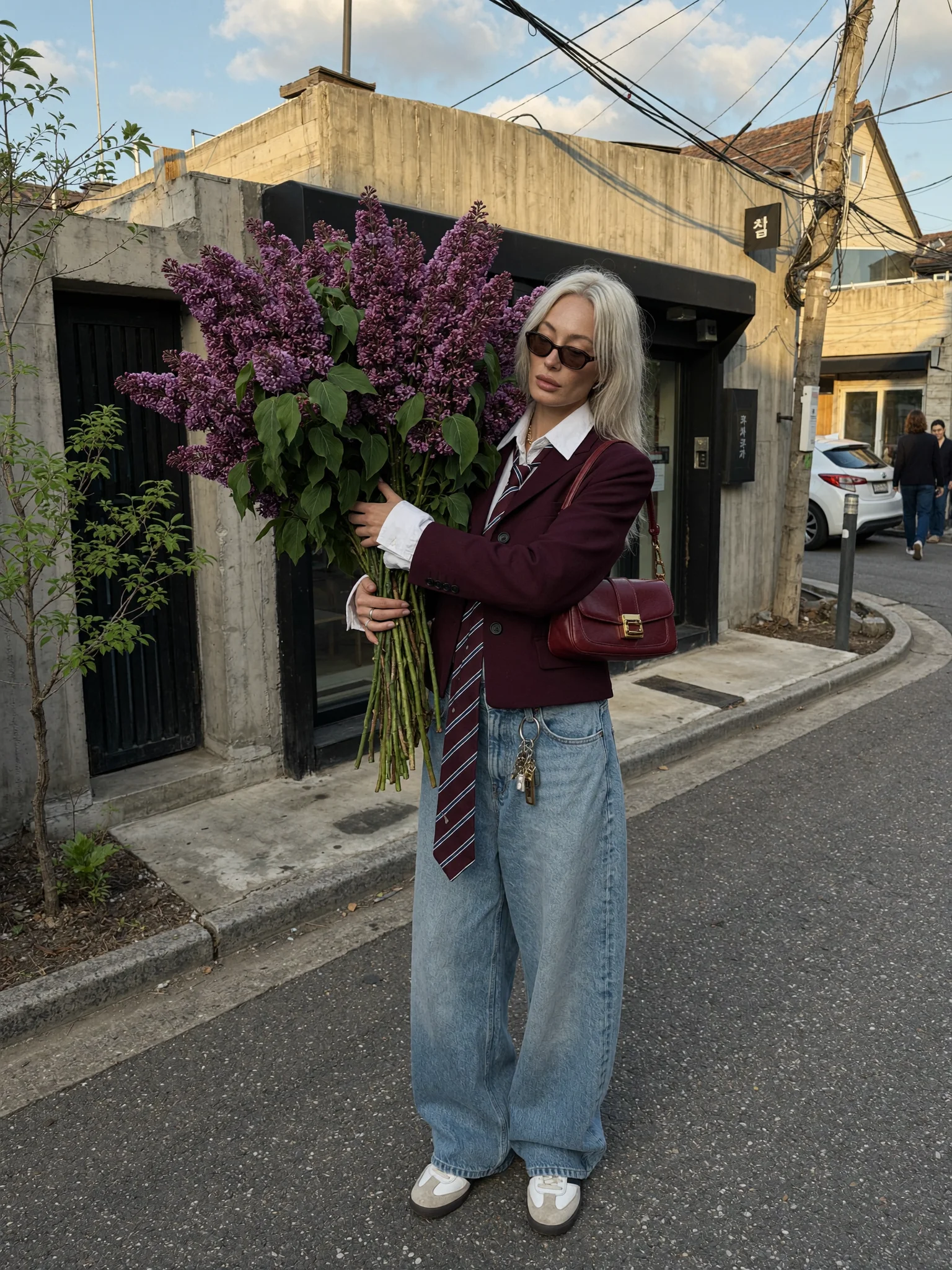Aesthetic Korean street fashion prompt