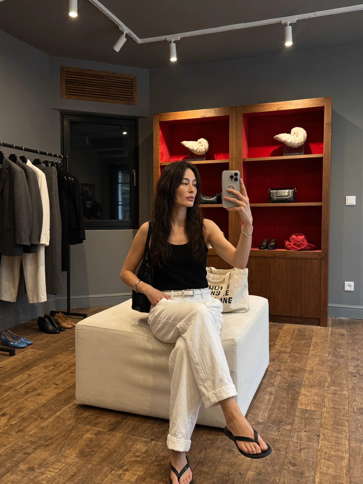 Minimalist boutique fashion lifestyle prompt